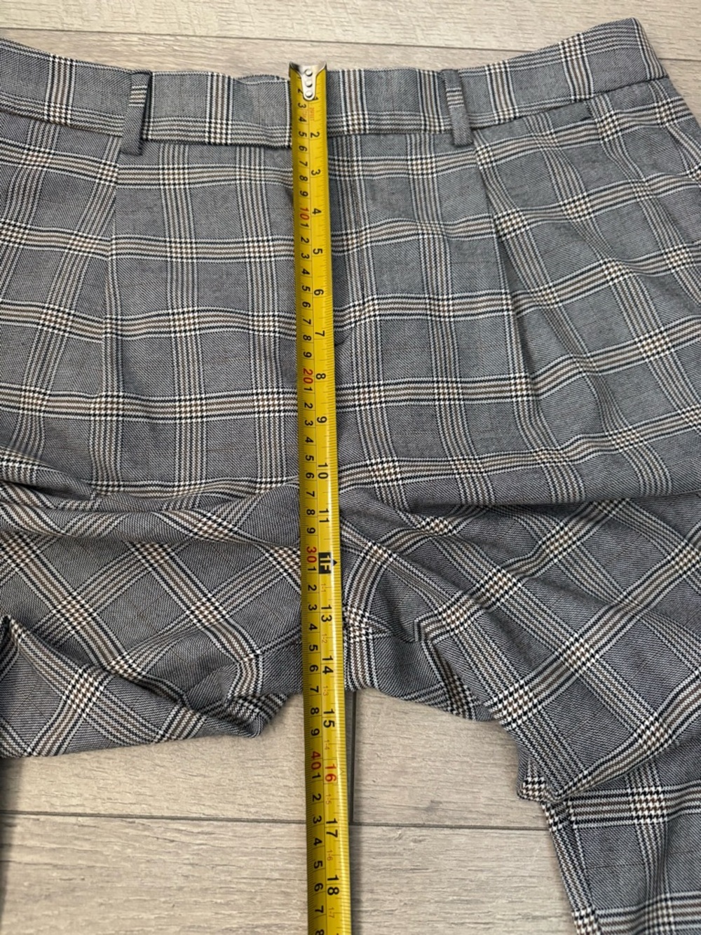 Banana Republic Gray Glen Plaid Women’s Dress Pants - Picture 4 of 7